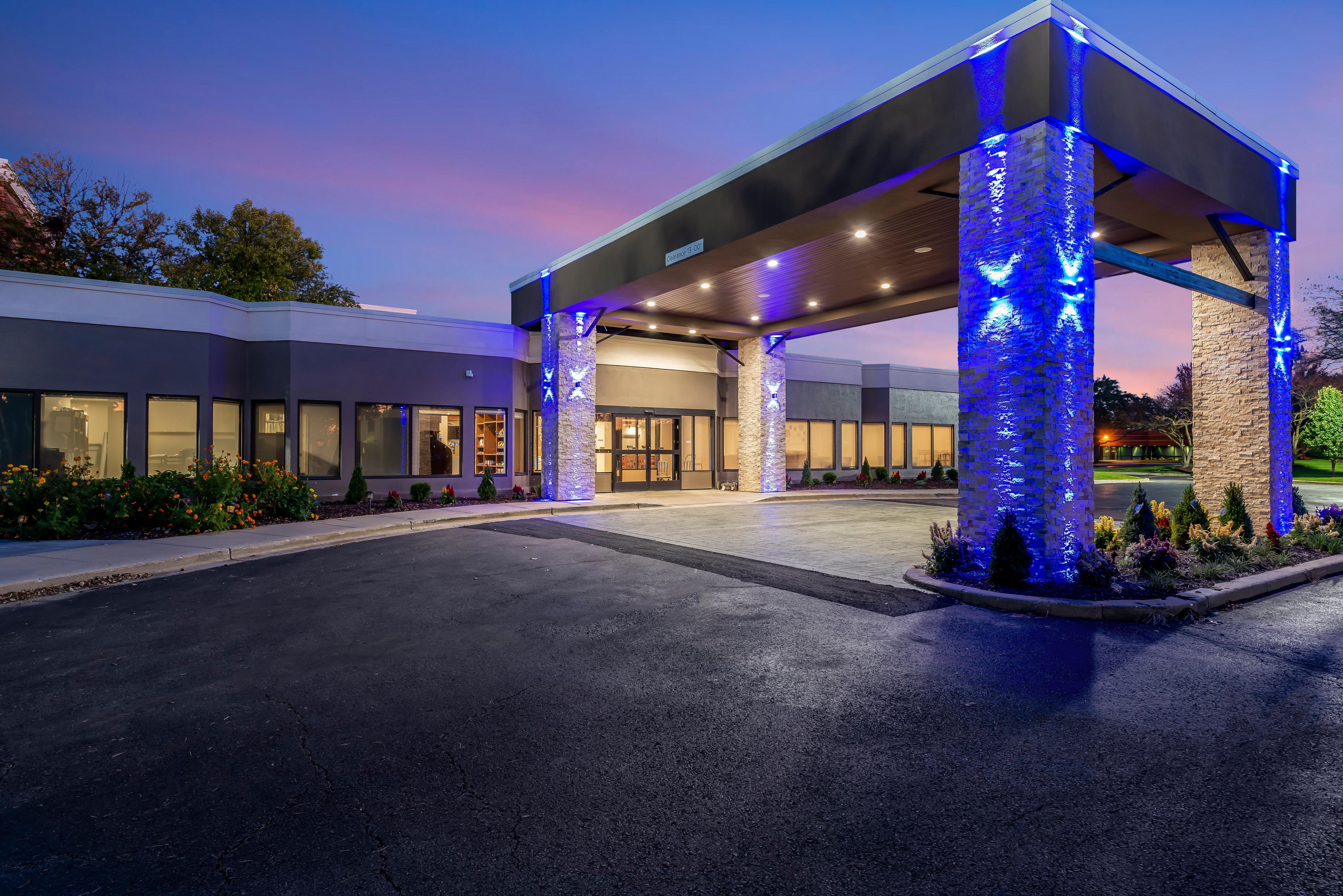 Holiday Inn Express Naperville By Ihg Eksteriør billede