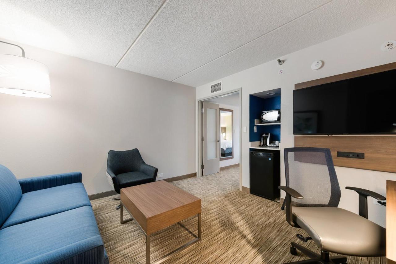 Holiday Inn Express Naperville By Ihg Eksteriør billede